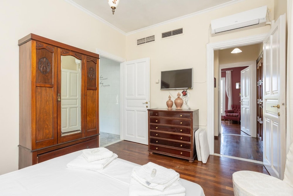 Villa Golden Tiara Large Private Pool A C Wifi