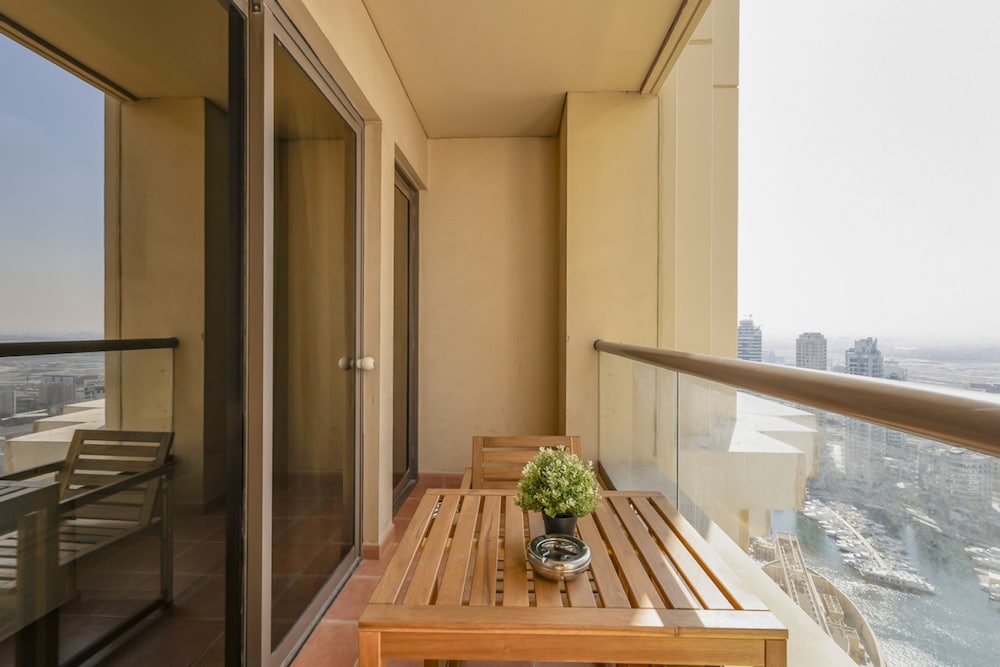 Short Stay Apartment Shams 1 Jumeirah Beach Residence 2 Bed Sleeps 6