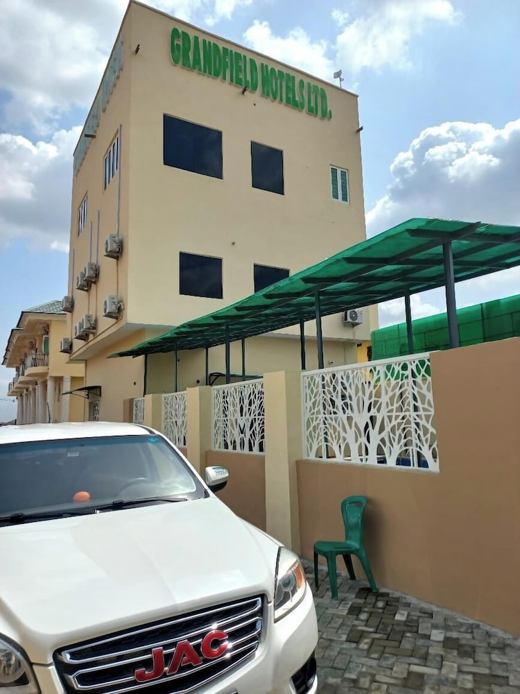 GrandField Hotels
