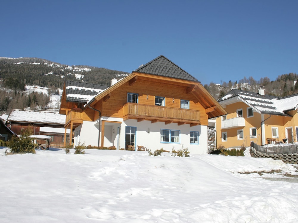 Huge Apartment in Sankt Margarethen im Lungau near Ski Lift view 5