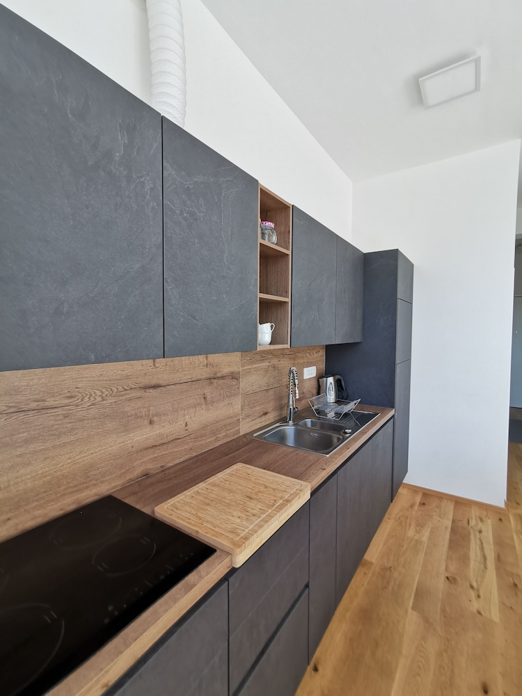 Apartments Egis Koper