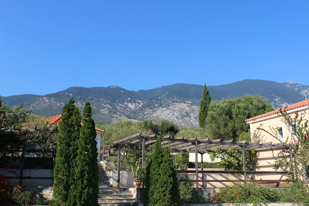 Oneira Villas