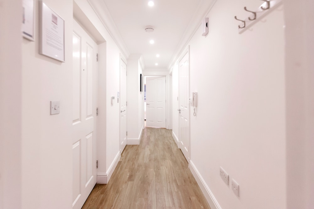 Roomspace Apartments -Orchard Place