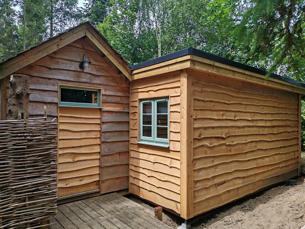 Hayne Barn Estate - Private Estate : 6 Eco Lodges - 1 Studio