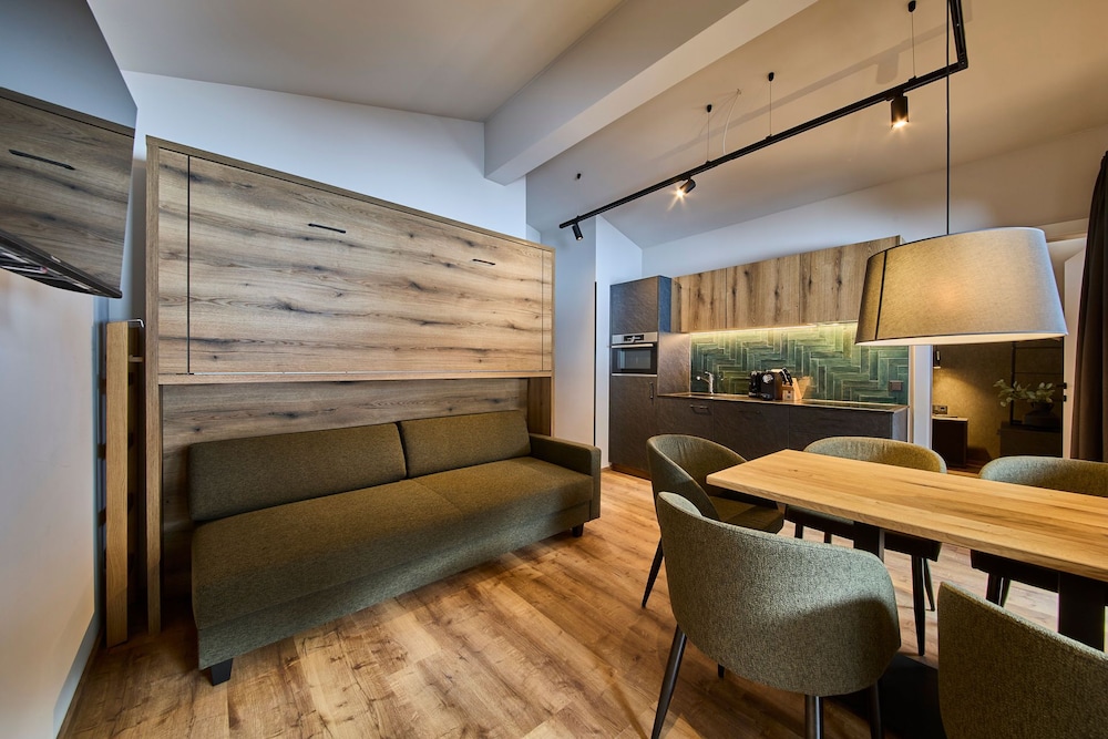 MiLa Apartments