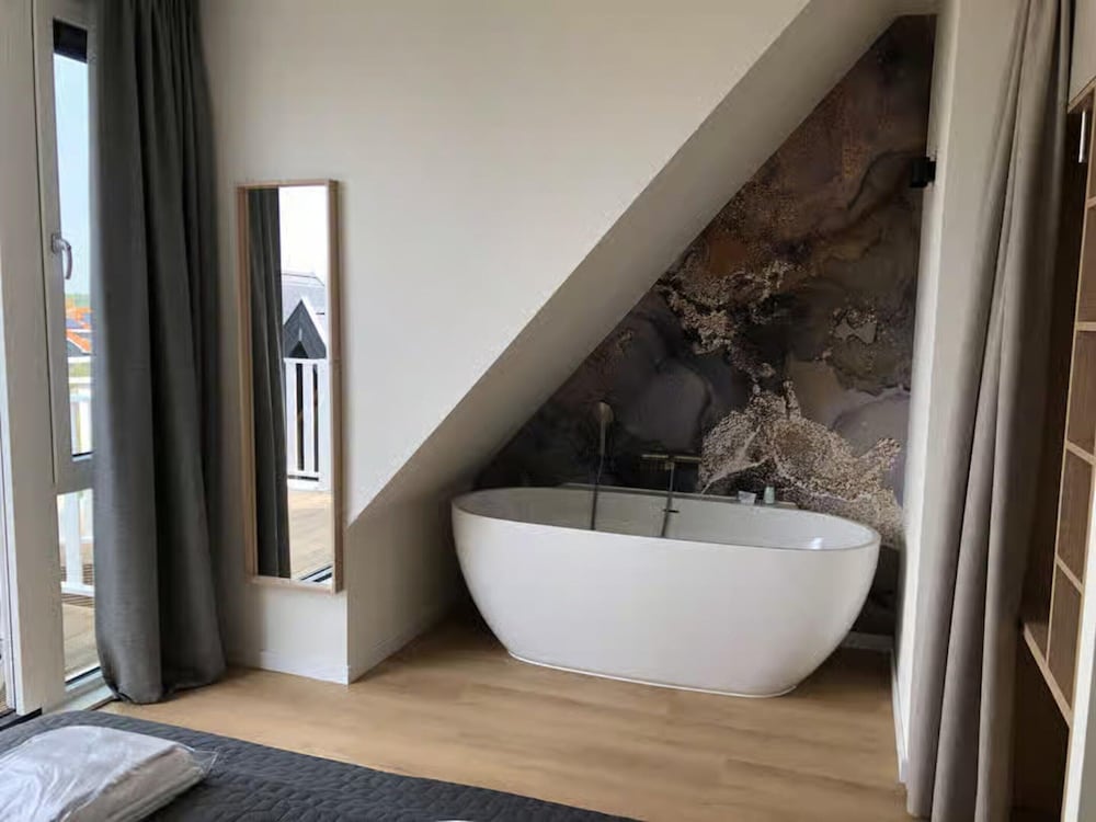 2-person Lodge on 2nd Floor With View of Dunes