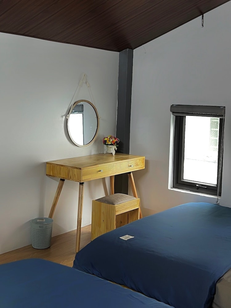 oc homestay CAT BA