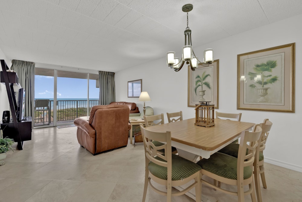 Breakers Unit #307 2 Bedroom Condo by RedAwning