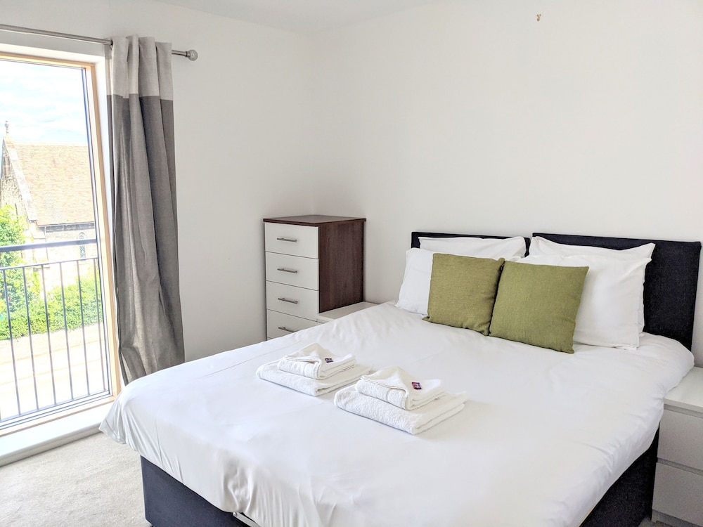 Nidus Flat view 3