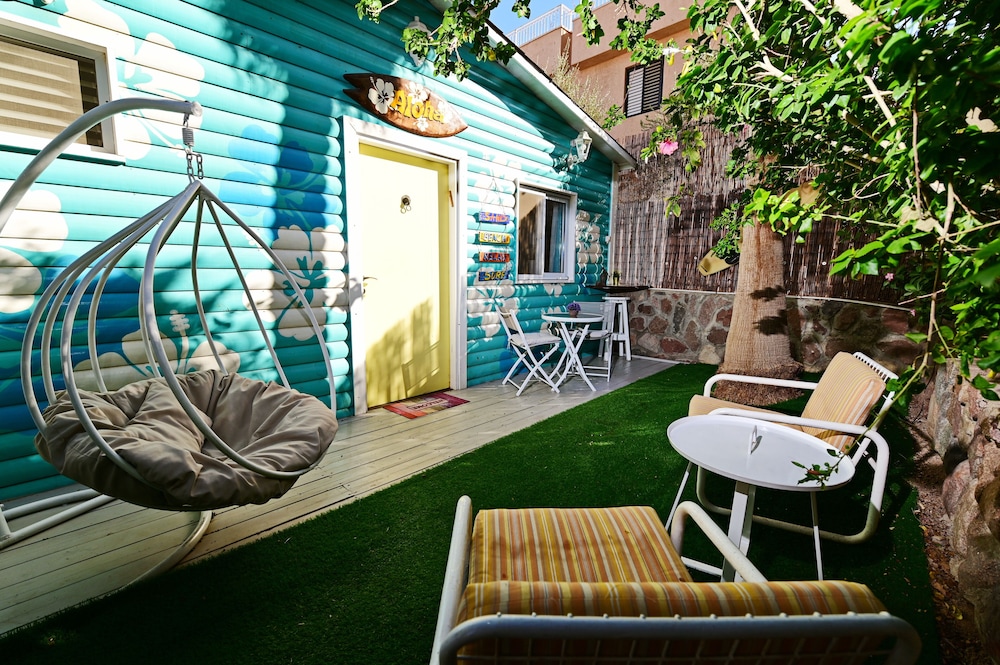 Dayos Unique Suites