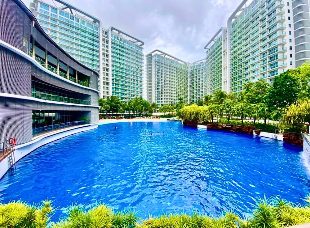 Value Yourself Luxury Beach Near Airport