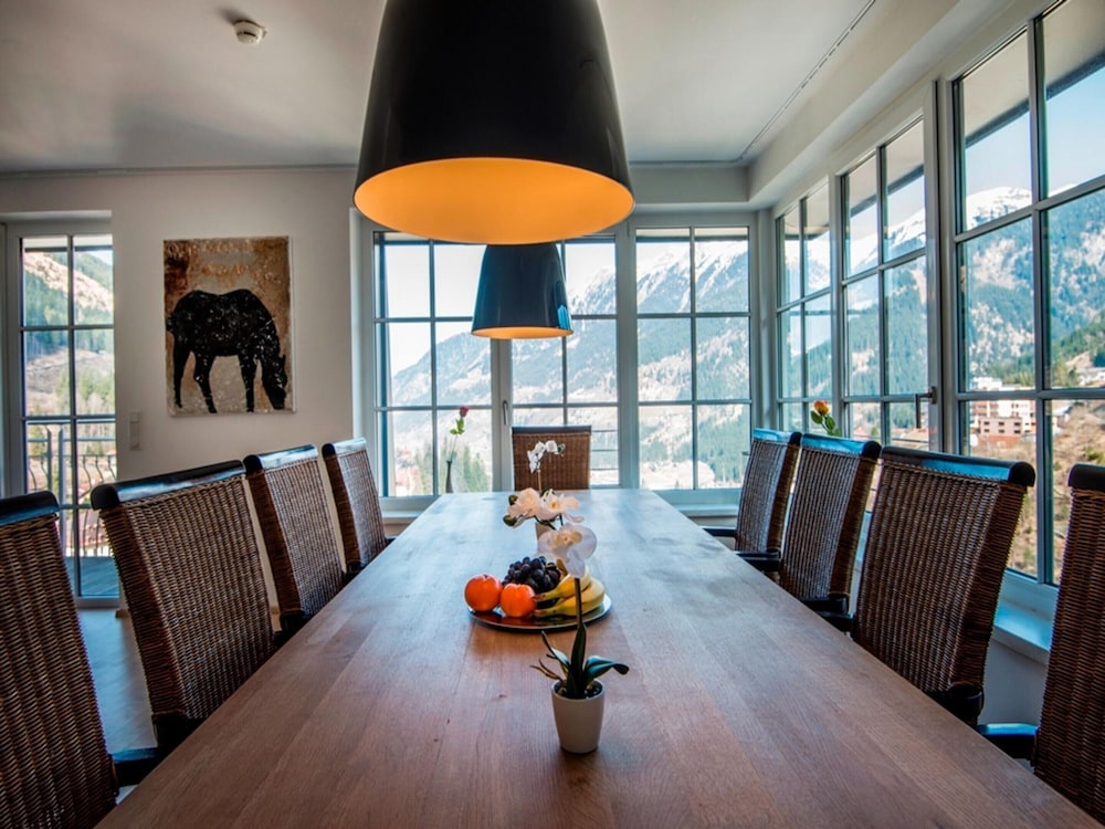 Penthouse in Bad Gastein Near Ski Lifts