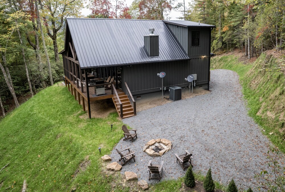 stayNantahala - Smoky Mountain Cabins