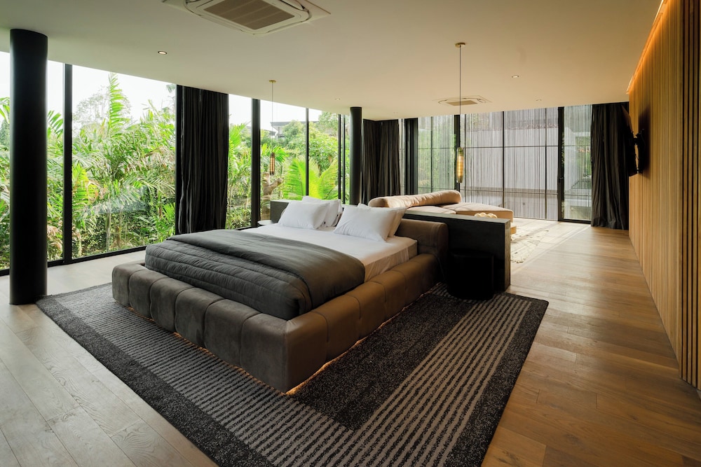 Lux Escape 6BD Architectural Masterpiece