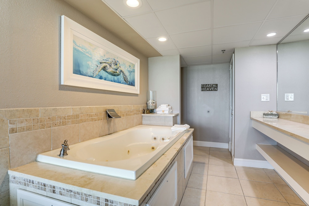 Balcony + Resort Perks: Myrtle Beach Escape