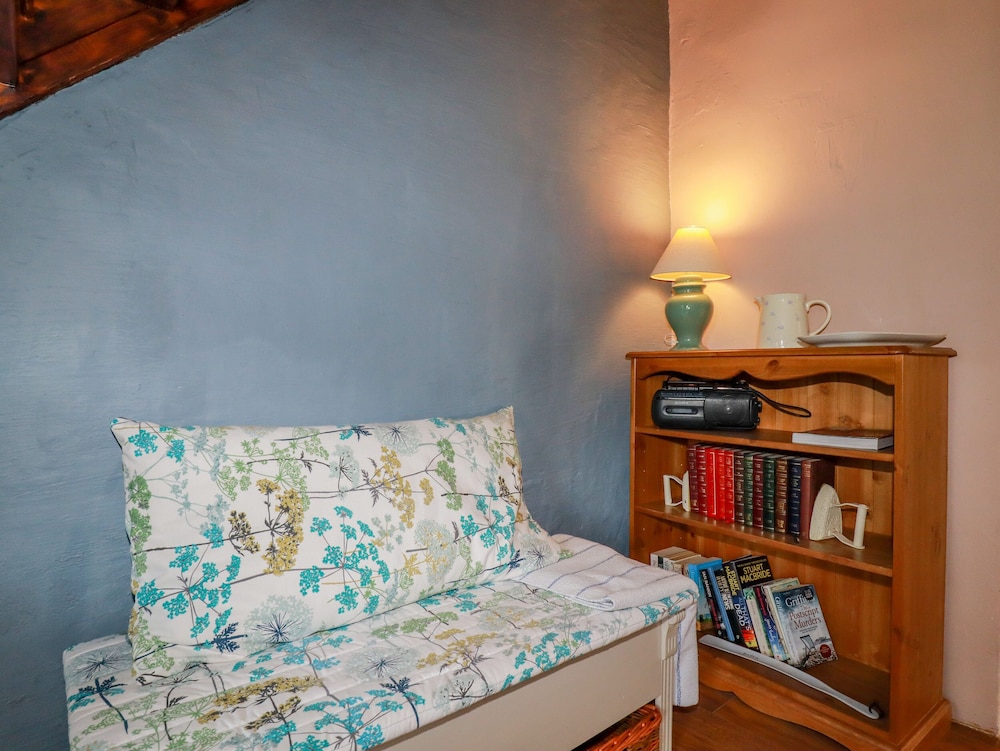 Trevalba Cottage