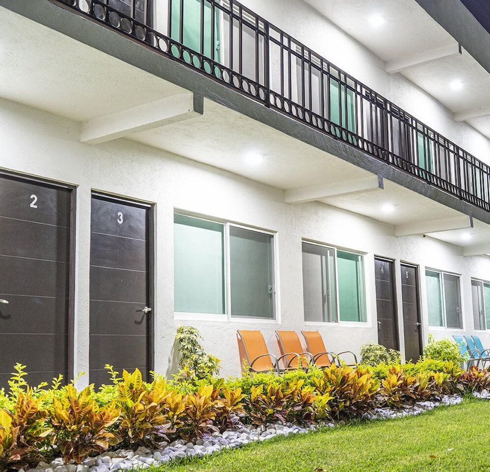 Hotel Suite Milan Room