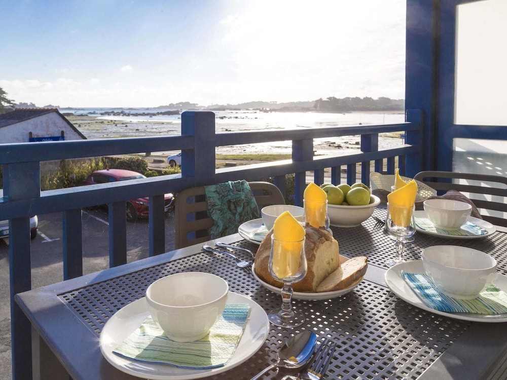 Apartment in Tregastel Near Renote Island