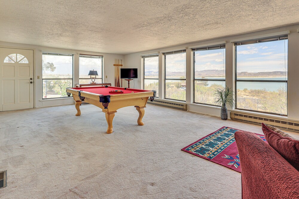 1 Mi to Lake: Home w/ Deck in Elephant Butte
