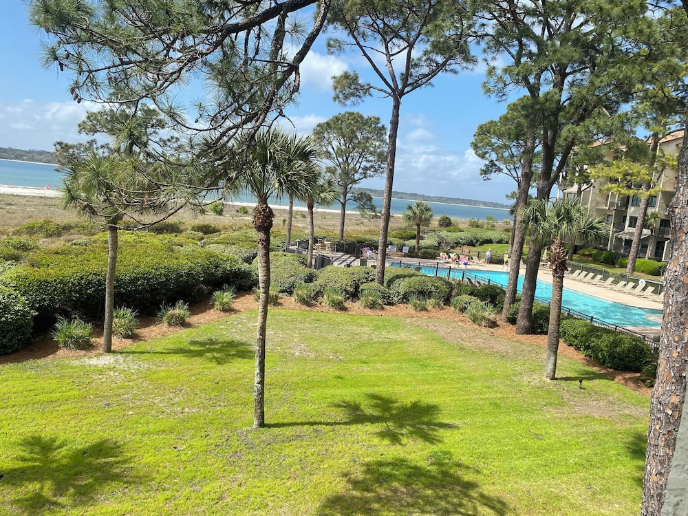 1852 Beachside Tennis at The Sea Pines Resort