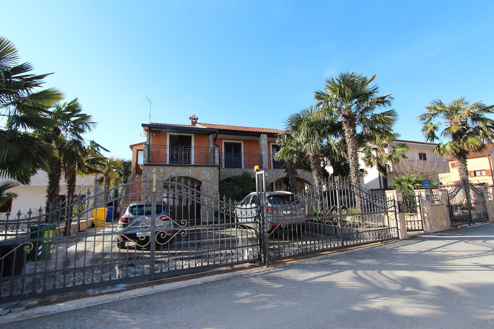 Apartments Marlina