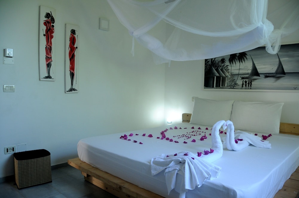Kiwengwa Vacations - Maisha Marefu Apartments - Property Image 6