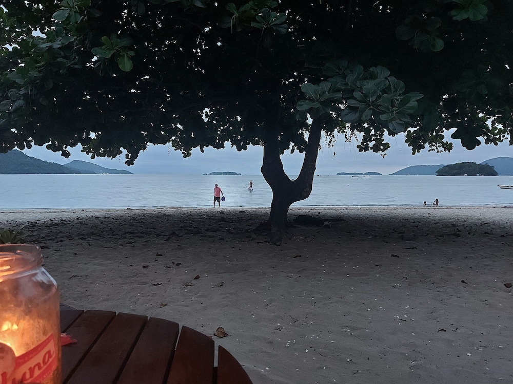 Maya 4Suítes Frente praia 14pessoas Wifi