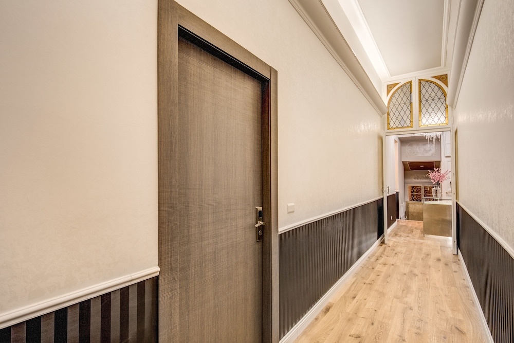 Suite in Rome Veneto