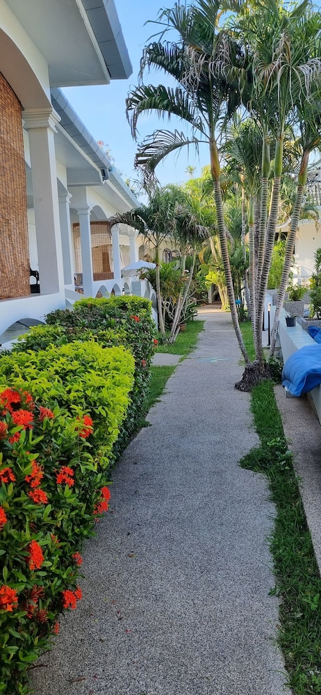 The Rai Resort