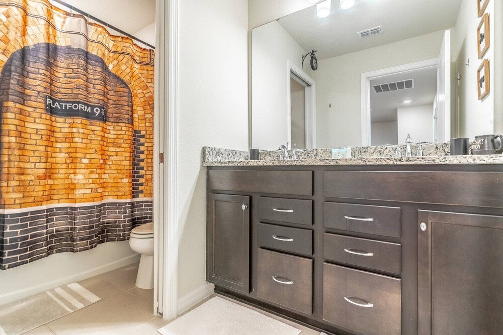 4014 Windsor Island