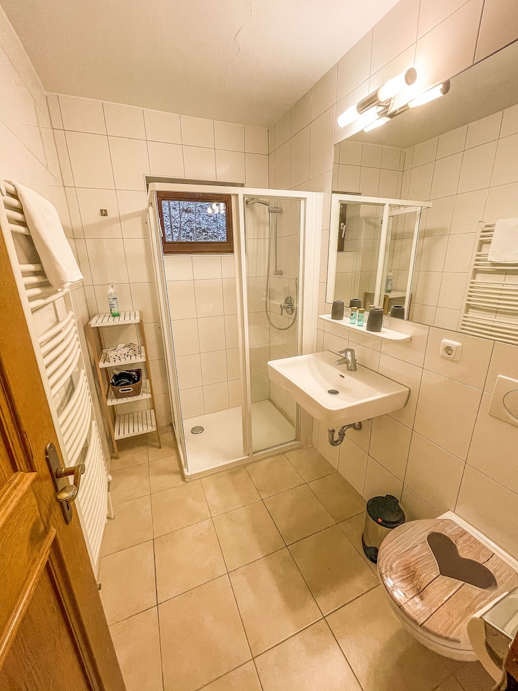 Saalbach Apartments Landhaus Bernkogel
