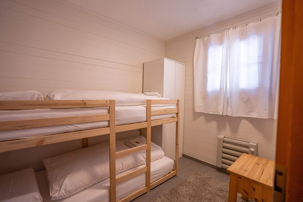 Stoa Apartment