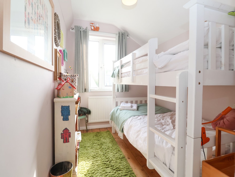 Sea Mouse Cottage