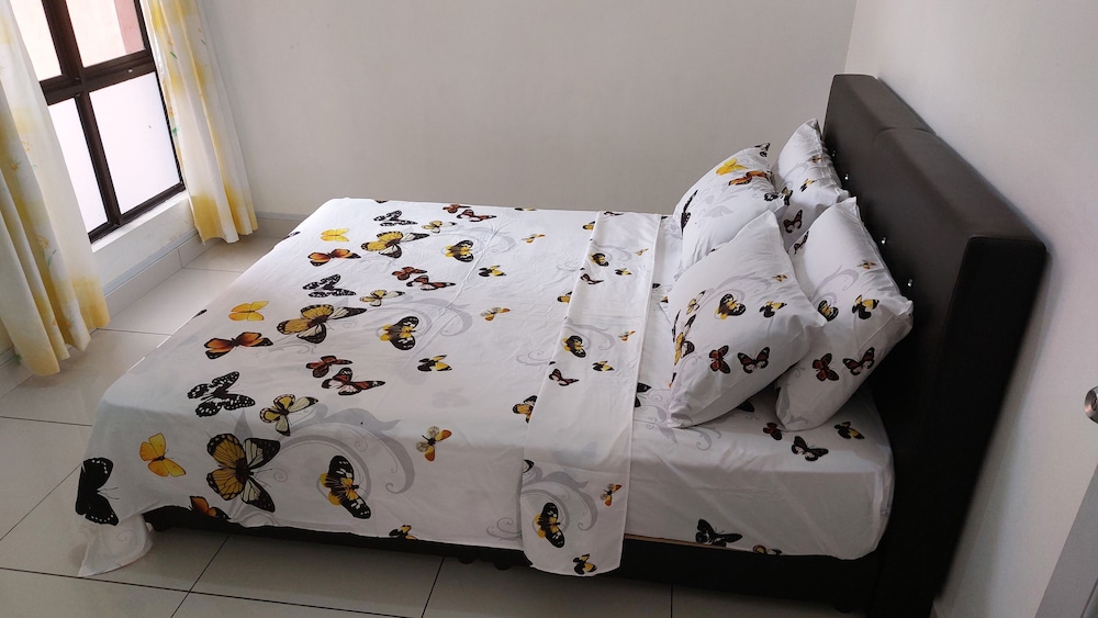Marina Court - Stay In Borneo photo 4