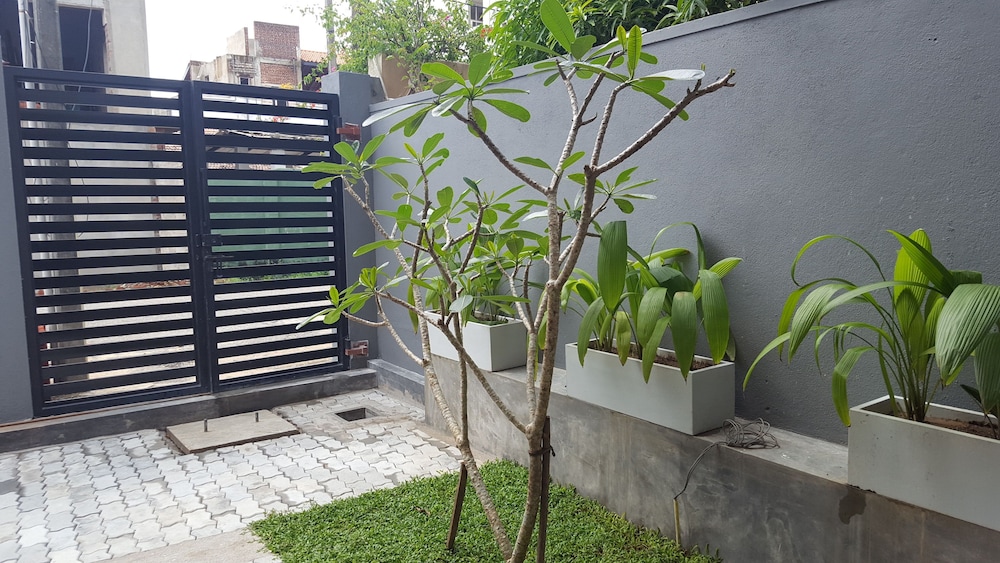 KMC Villa