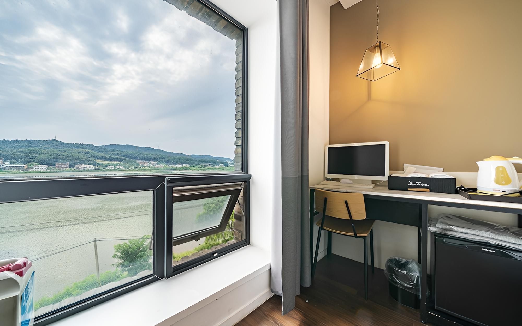 Hwaseong Lac de Botton Hotel