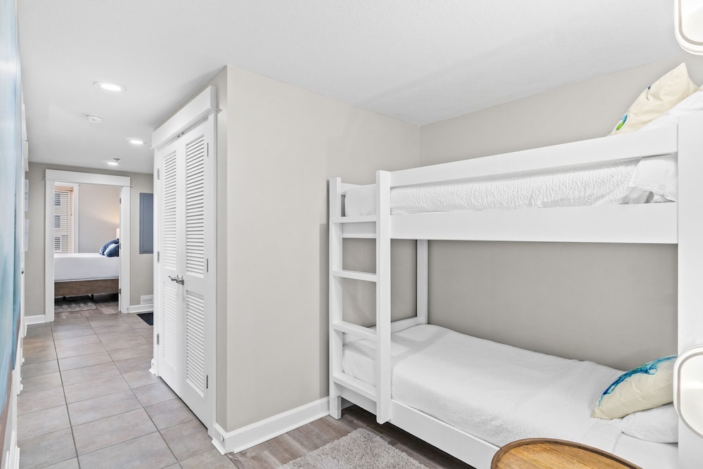 Grand Panama Beach Resort by Panhandle Getaways