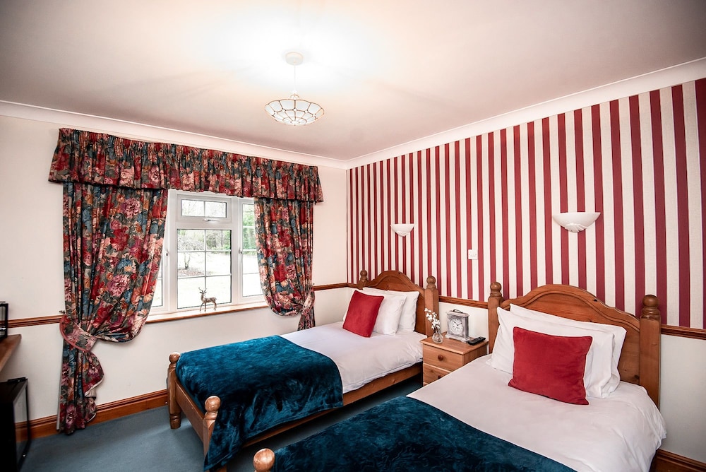 Trivelles Waterhall Country Hotel - Gatwick