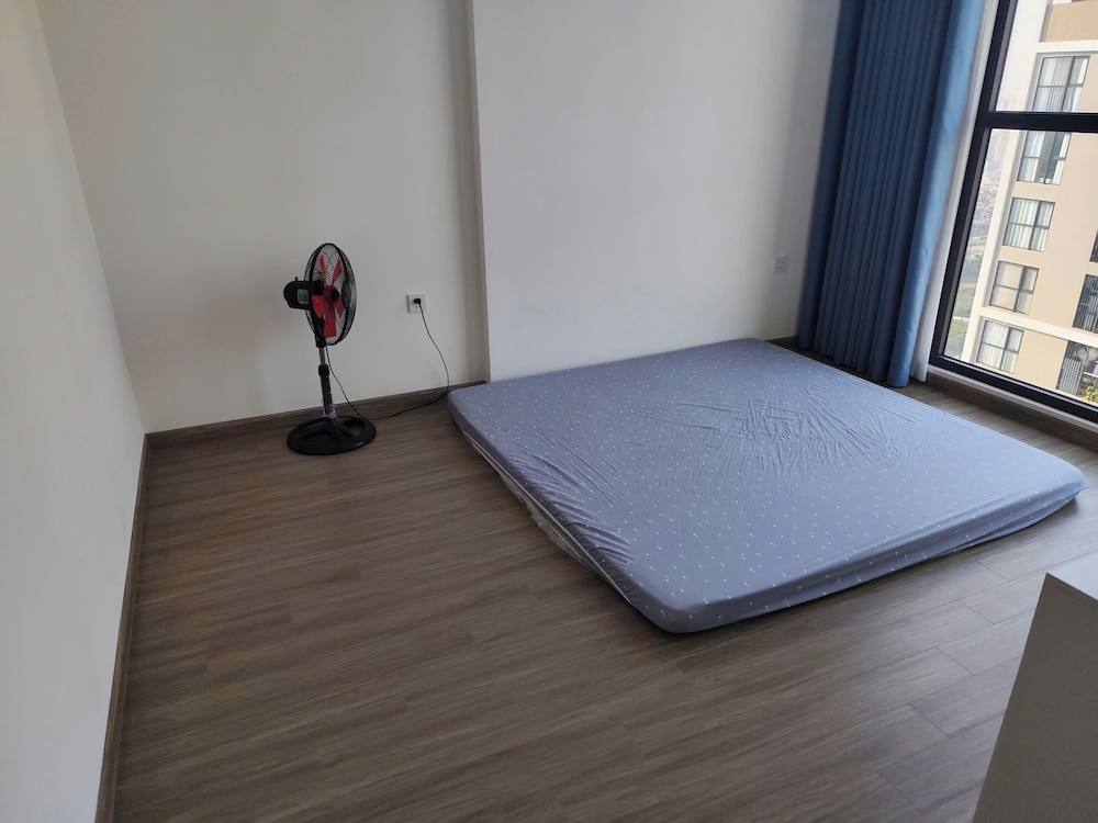 Luxhomes TC1 Canopy Vinhomes Smart City