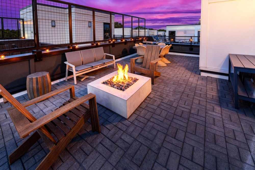 Rooftop Fire Pit Lounge Skyline DT Nash Views