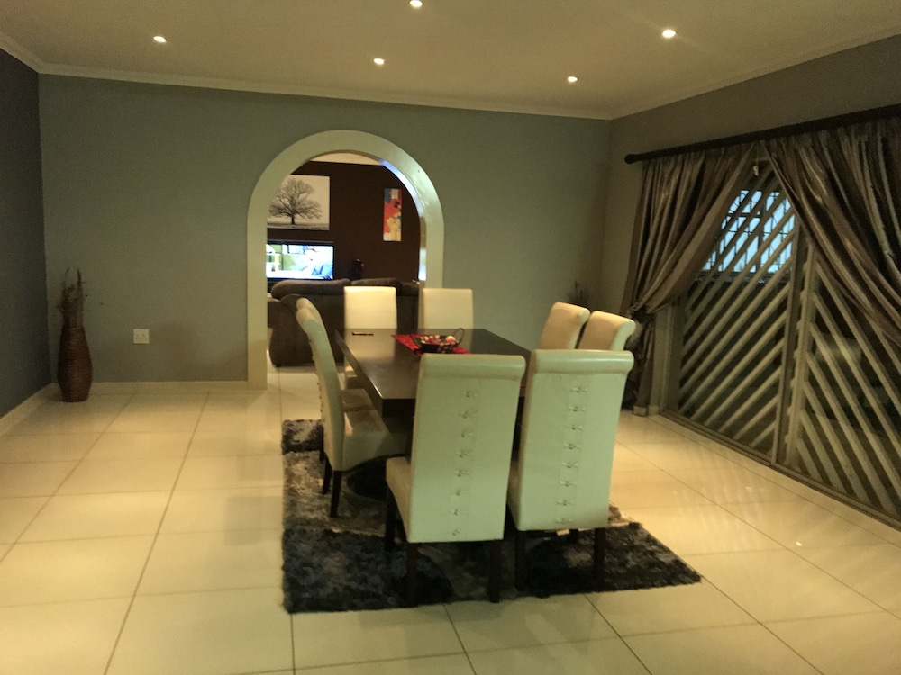 EMMY Guesthouse