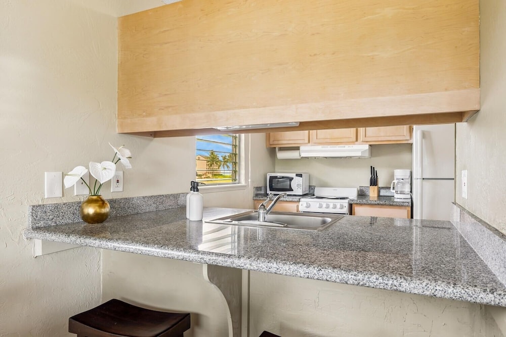 Kauai Plantation Hale Suites J12 1 Bedroom Condo