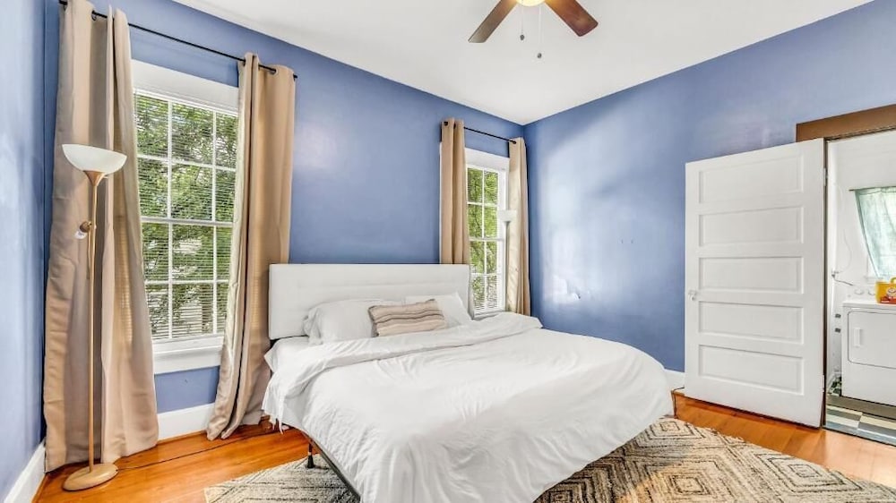 Charming Duplex in Historic District