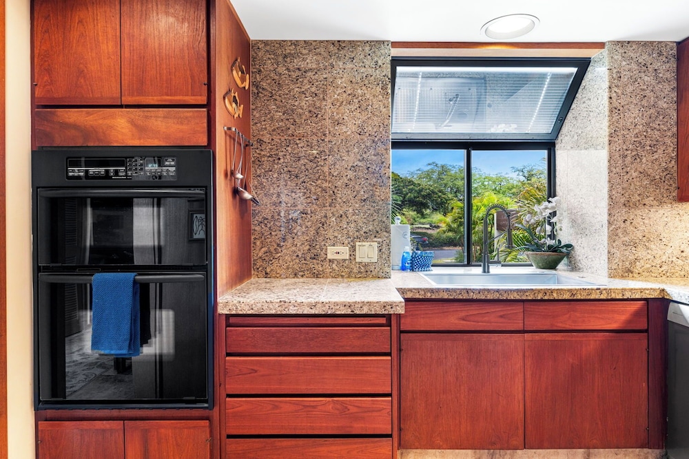 Private Beach - Lagoon & Ocean View - Spacious Lanai - Vrkcv