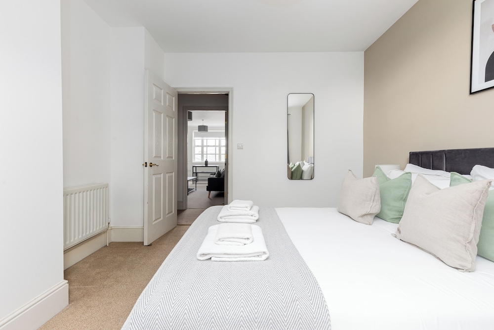 Lavish 1 Bed Flat near Broadway Market