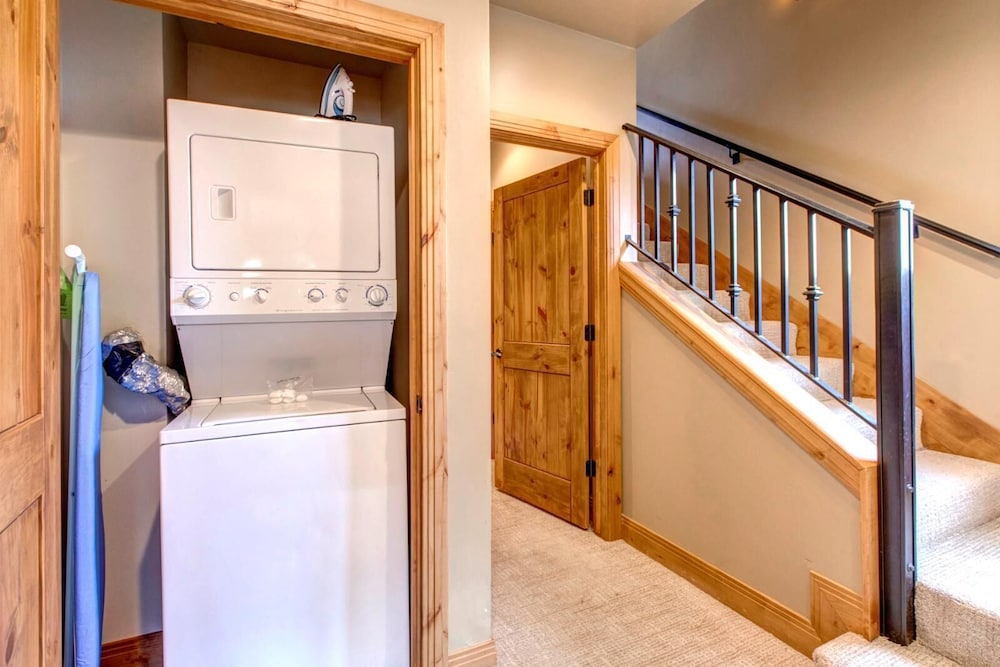 Norfolk Escape 3 Bedrooms PNF-860 by KBM view 2