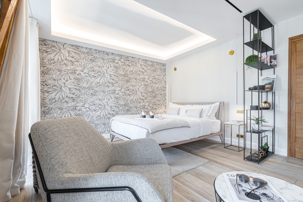 Le Dortoir Boutique Suites