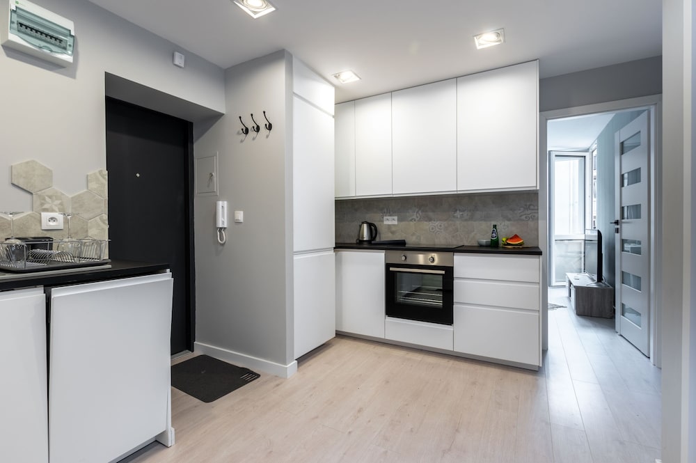 Warsaw Concierge Silver Apartment view 2