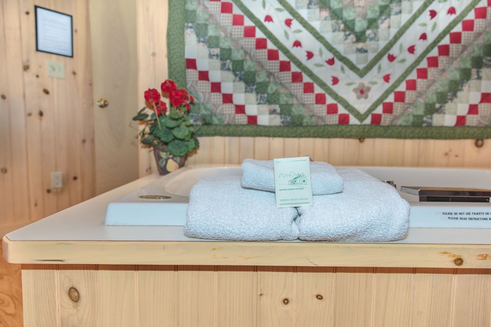 Autumn Ridge Cottages