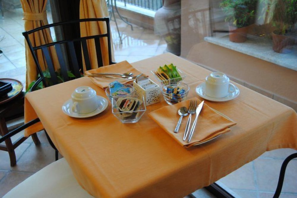 Hotel B&B Villa Barone - Image 1